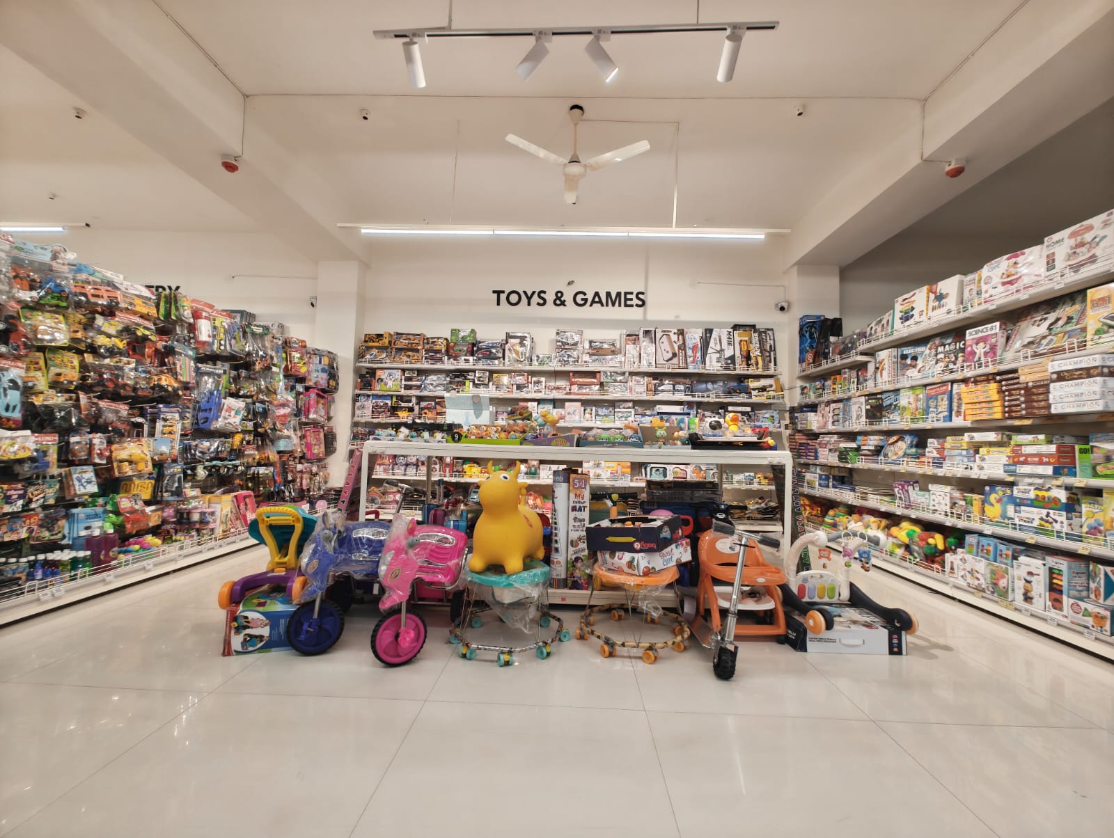 Games & toys